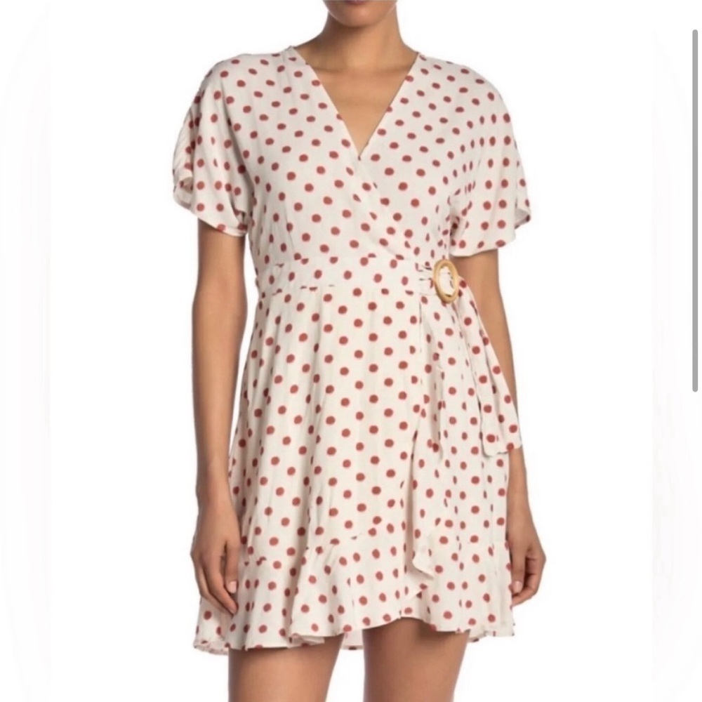 J.O.A wrap mini V-neck polka dots dress size :M